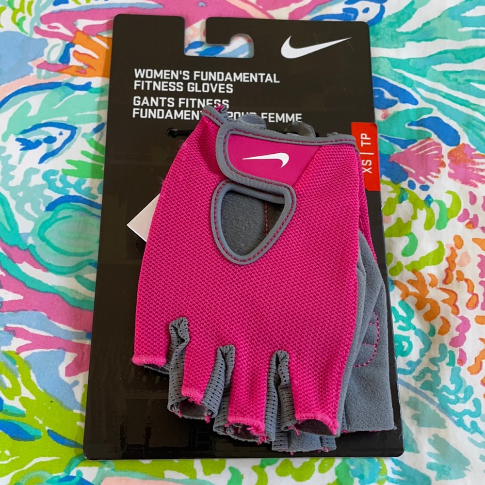 Nike wms fundamental fitness gloves XS